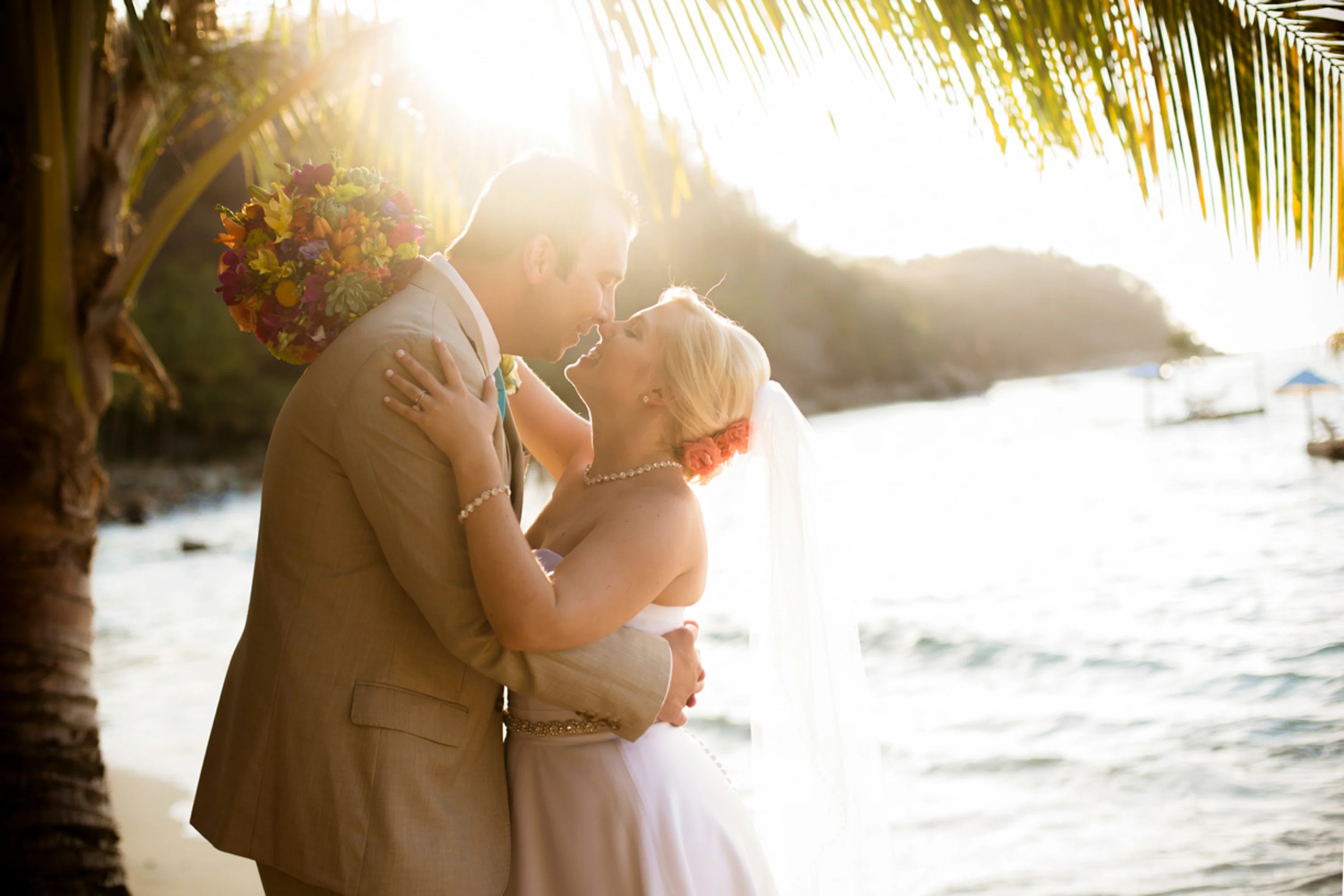 Wedding photos in Puerto Vallarta — beach wedding photographer